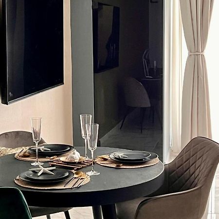 Blue Luxury Studio Mamaia Extérieur photo