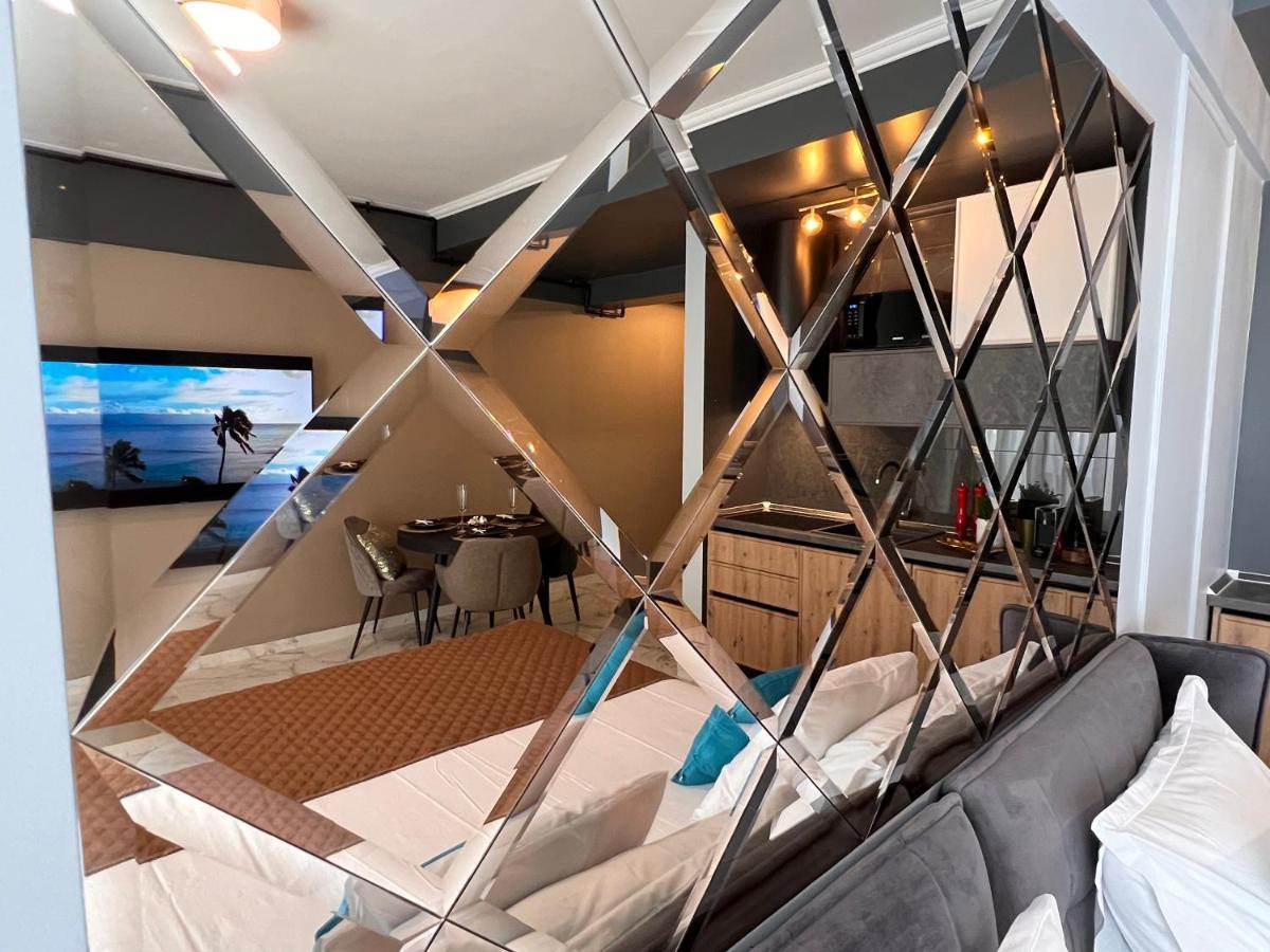 Blue Luxury Studio Mamaia Extérieur photo