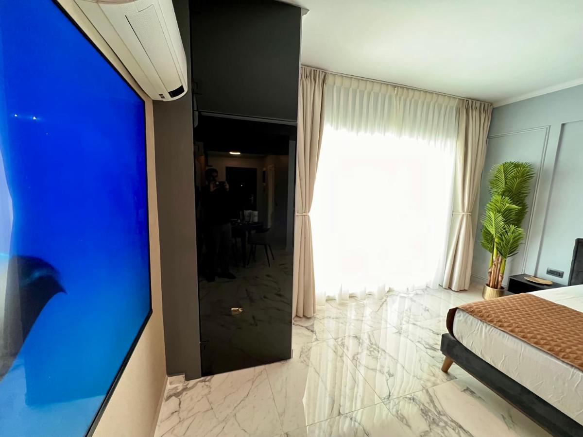 Blue Luxury Studio Mamaia Extérieur photo