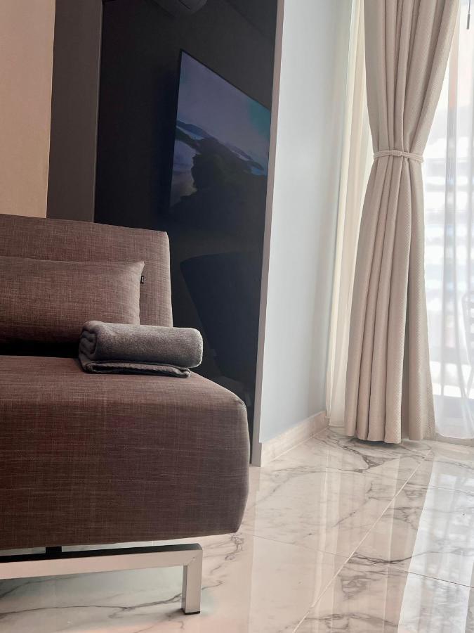 Blue Luxury Studio Mamaia Extérieur photo